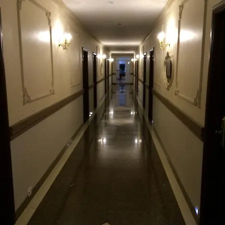 Отель Colosseum 3*